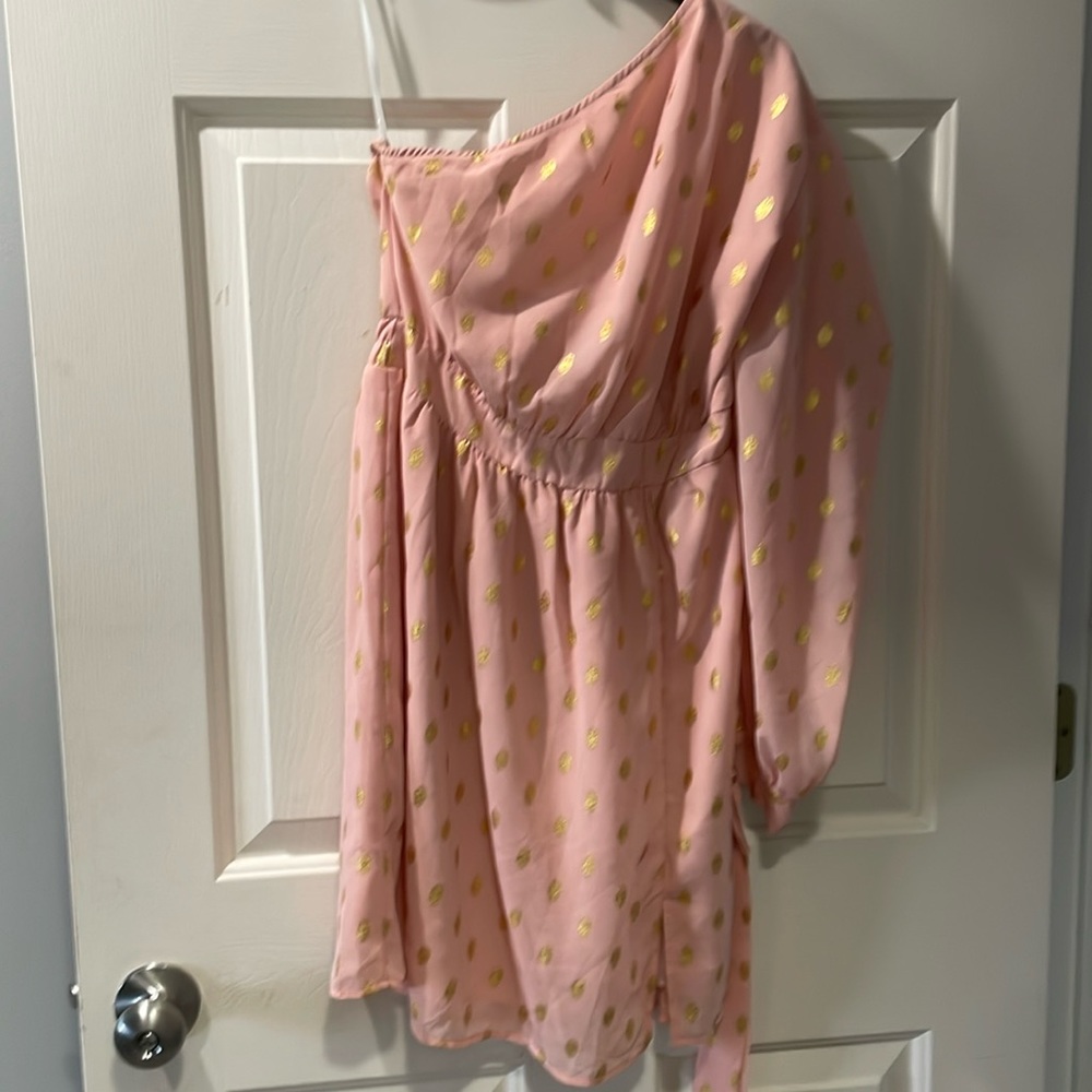 One sleeve dress